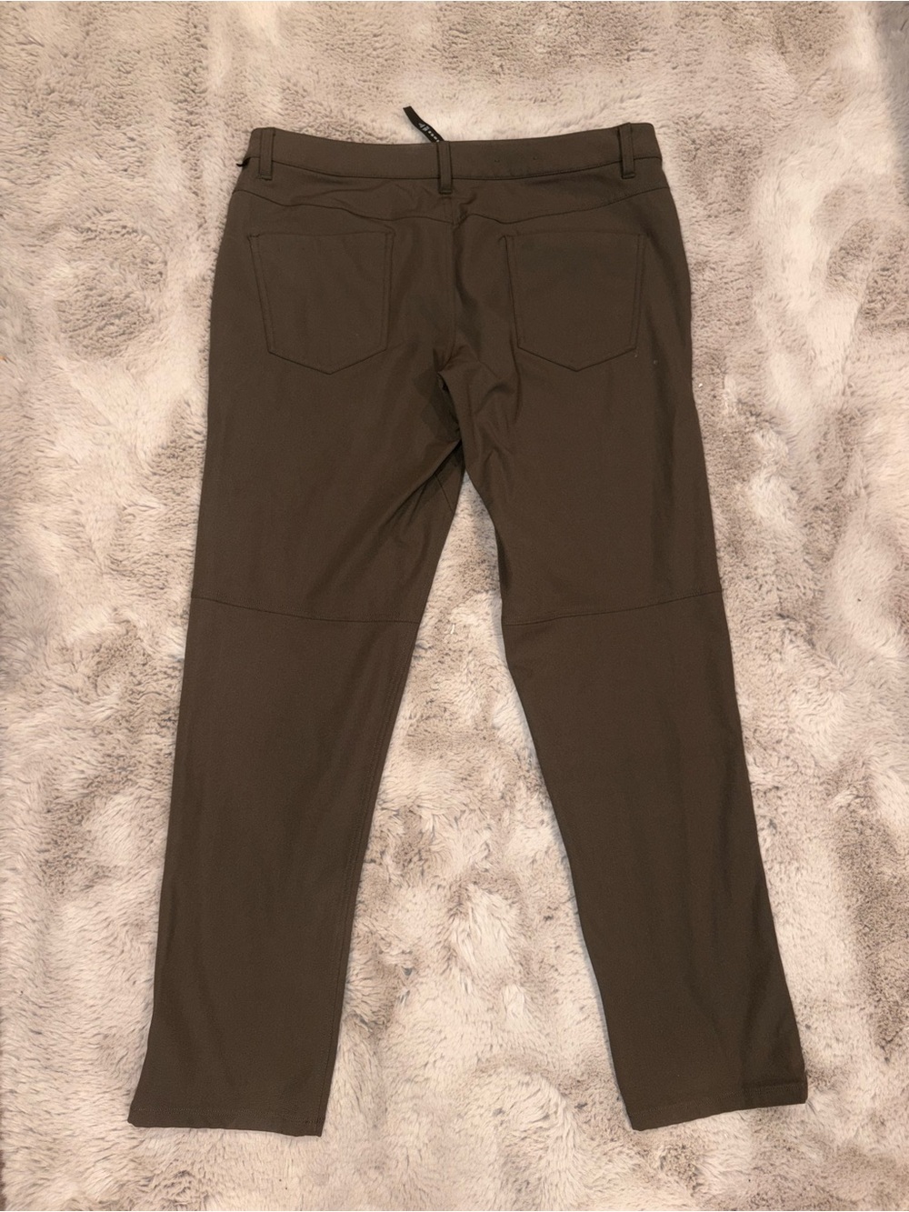 Lululemon Men's Straight Leg Pants - Picture 11 of 13